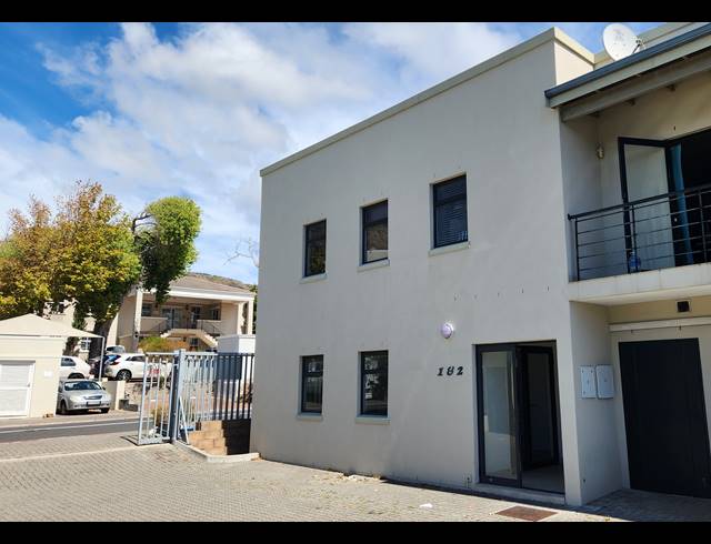 Business property to rent in WESTLAKE